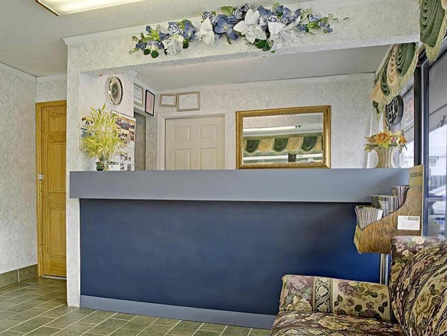 Americas Best Value Inn Dayton Экстерьер фото